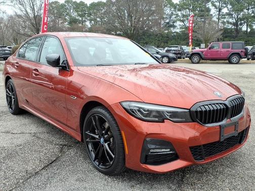 2022 BMW 330e xDrive