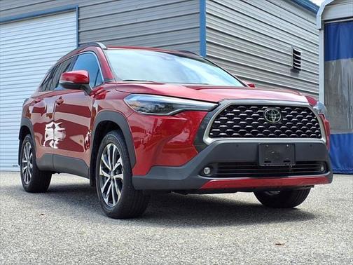 2022 Toyota Corolla Cross XLE