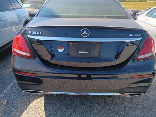 Lunar Blue Metallic 2017 Mercedes-Benz E-Class 4MATIC