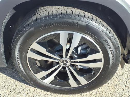 2026 Mercedes-Benz GLB 250 4MATIC