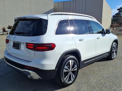 2026 Mercedes-Benz GLB 250 4MATIC