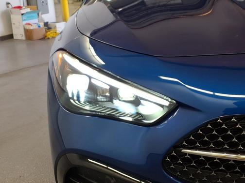 Starling Blue Metallic 2026 Mercedes-Benz CLE 450 4MATIC