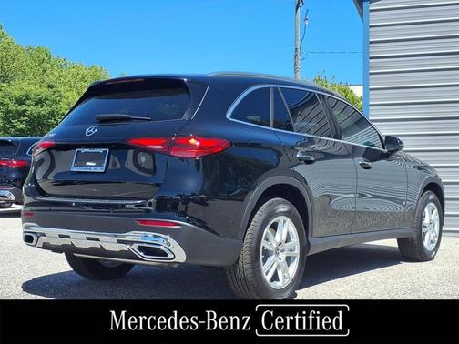 2025 Mercedes-Benz GLC 300 Base