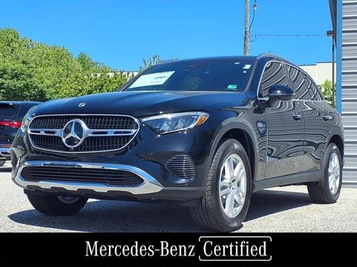 2025 Mercedes-Benz GLC 300 Base