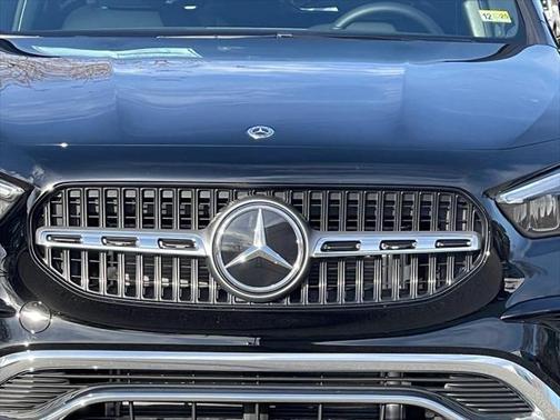 2025 Mercedes-Benz GLA 250 Base