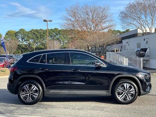 2025 Mercedes-Benz GLA 250 Base