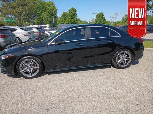 Cosmos Black Metallic 2020 Mercedes-Benz A-Class 4MATIC