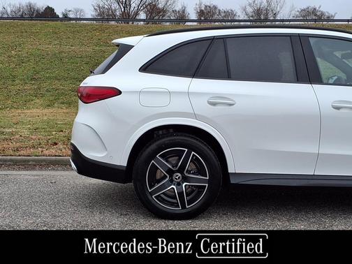 2025 Mercedes-Benz GLC 350e Base