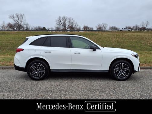 2025 Mercedes-Benz GLC 350e Base
