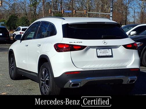 2025 Mercedes-Benz GLA 250 4MATIC