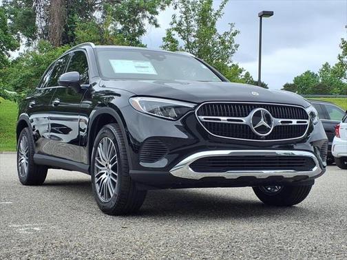 2025 Mercedes-Benz GLC 300 Base