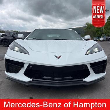 Arctic White 2022 Chevrolet Corvette Stingray w/2LT