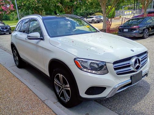 POLAR WHITE 2018 Mercedes-Benz GLC 300 Base