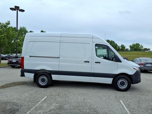 Grey White 2026 Mercedes-Benz Sprinter 2500 Standard Roof