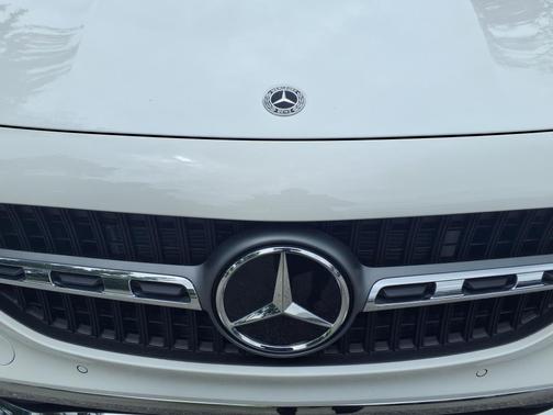 Polar White 2026 Mercedes-Benz GLA 250 4MATIC