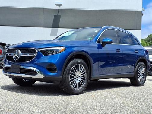 2025 Mercedes-Benz GLC 300 4MATIC