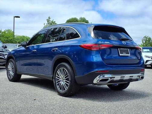 2025 Mercedes-Benz GLC 300 4MATIC