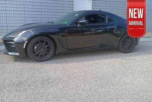 Raven 2023 Toyota GR86 Premium