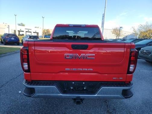 2024 GMC Sierra 1500 SLE