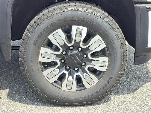 2025 GMC Sierra 3500 Denali