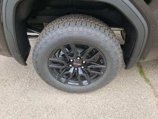 Onyx Black 2026 GMC Sierra 1500 Elevation