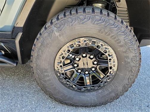 2024 GMC HUMMER EV SUV 3X
