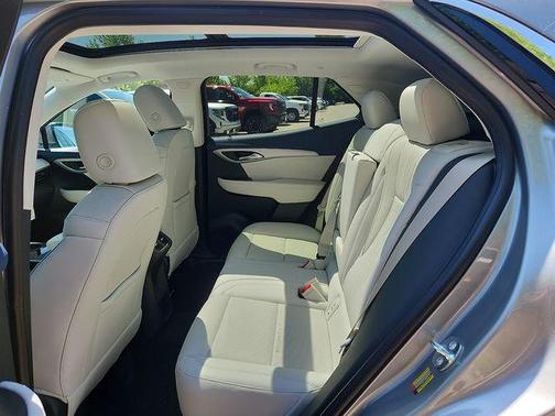 Moonstone 2026 Buick Envision Avenir