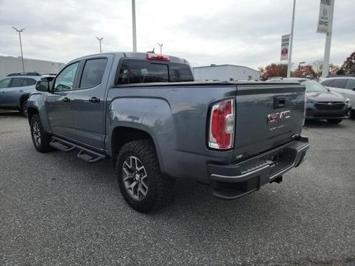 2022 GMC Canyon AT4 w/Leather