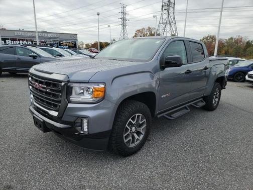2022 GMC Canyon AT4 w/Leather