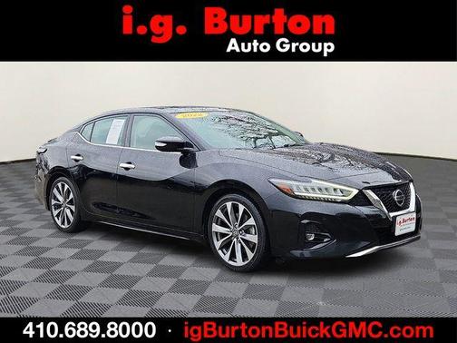 Black 2022 Nissan Maxima Platinum