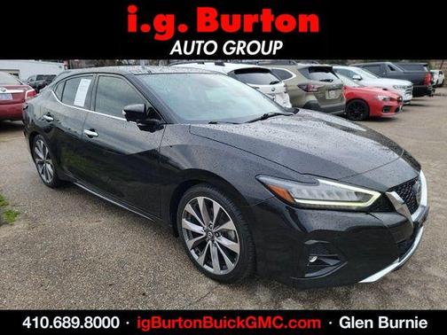 Black 2022 Nissan Maxima Platinum