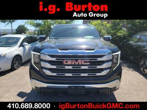 Onyx Black 2024 GMC Sierra 1500 SLE