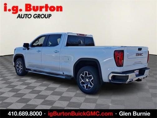 2025 GMC Sierra 1500 SLT