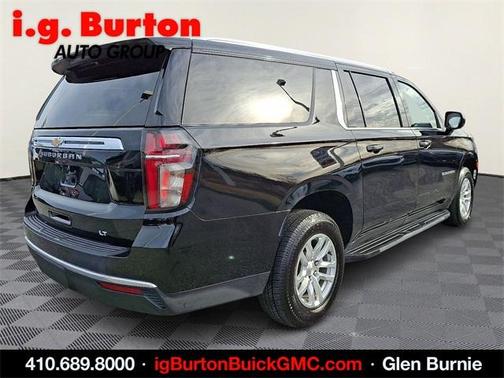 2022 Chevrolet Suburban LT