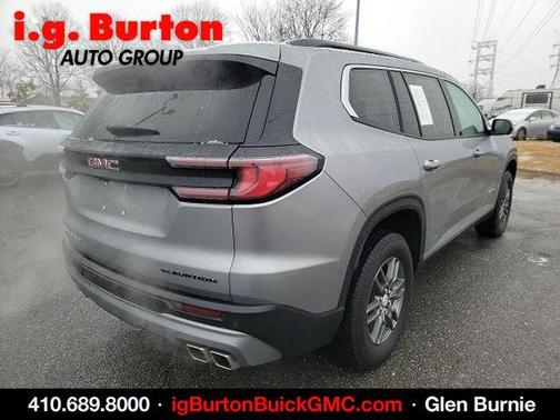 2025 GMC Acadia Elevation