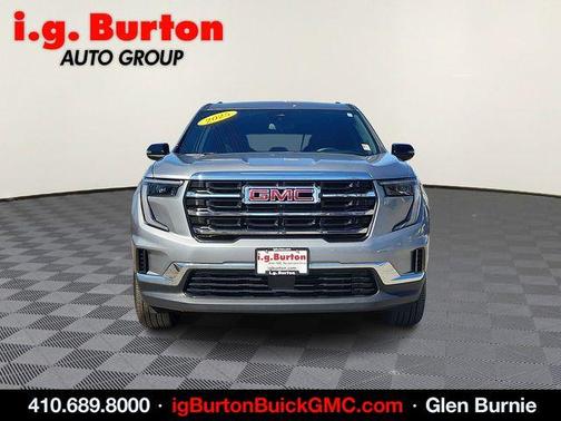 2025 GMC Acadia Elevation