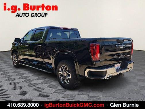 Onyx Black 2026 GMC Sierra 1500 SLT