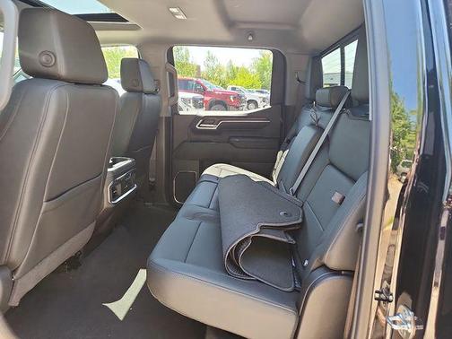 Onyx Black 2026 GMC Sierra 1500 SLT