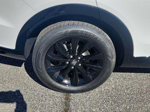 Summit White 2026 Buick Envista Sport Touring