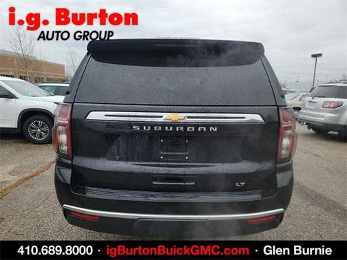 2021 Chevrolet Suburban LT