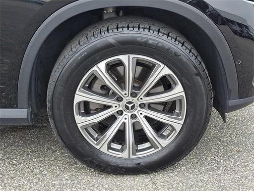 2023 Mercedes-Benz GLC 300 Base