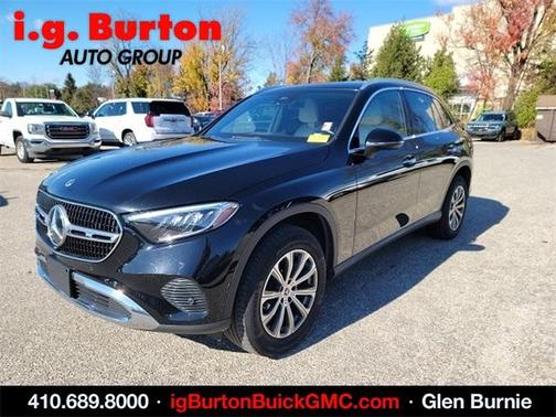 2023 Mercedes-Benz GLC 300 Base