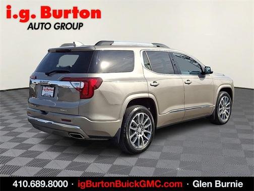 2023 GMC Acadia Denali