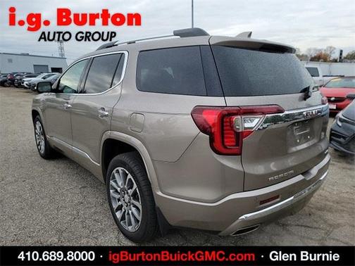 2023 GMC Acadia Denali