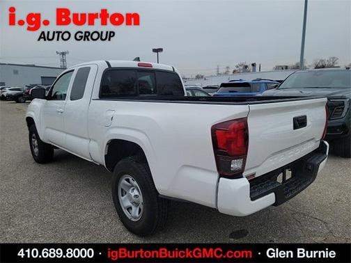 2023 Toyota Tacoma SR