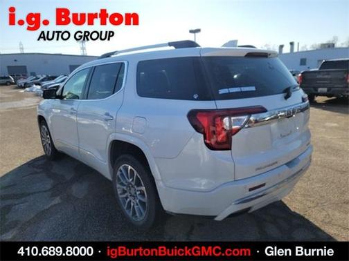 2023 GMC Acadia Denali