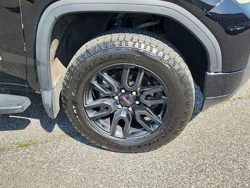 Onyx Black 2021 GMC Sierra 1500 Elevation