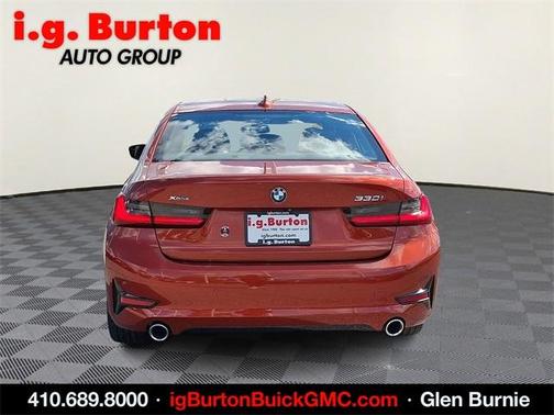 2019 BMW 330 i xDrive