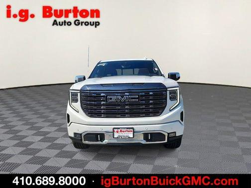White Frost Tri-Coat 2023 GMC Sierra 1500 Denali Ultimate