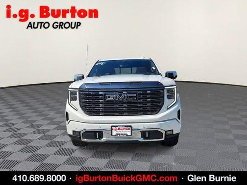 White Frost Tri-Coat 2023 GMC Sierra 1500 Denali Ultimate